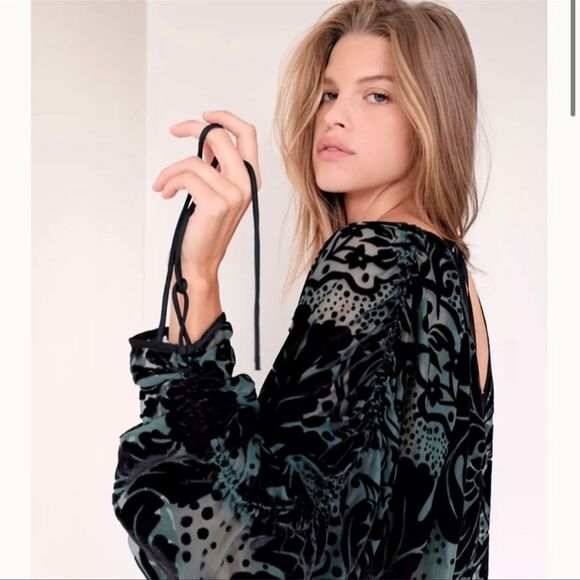 Free People Florence Flock Mini Dress Green Velvet Size XS NWOT - Picture 10 of 10